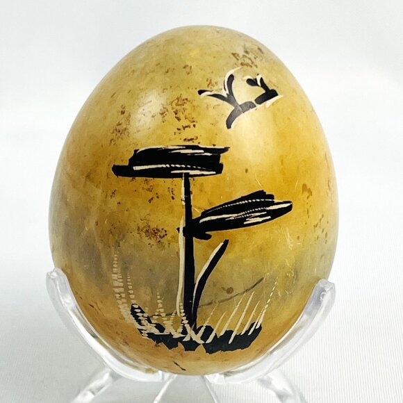 Handcrafted Vintage Kenyan Stone Egg Etched Zebra Design Paperweight - Picture 3 of 8